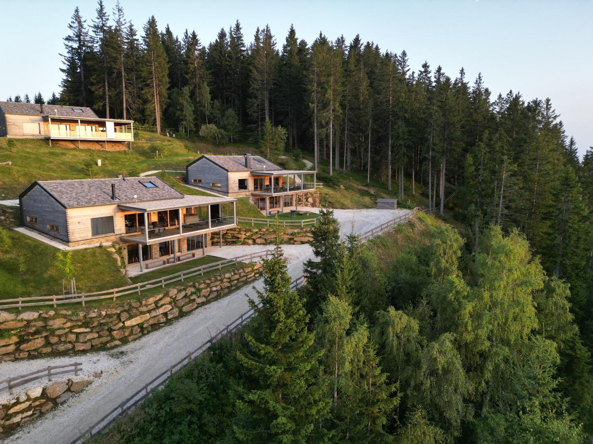 Brandlalm Chalets Gundisch Ngoại thất bức ảnh